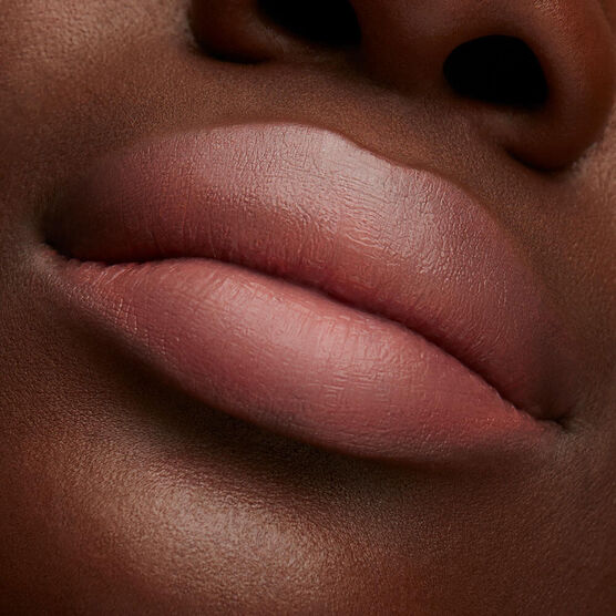 MAC        LUSTREGLASS   LIPS 3G